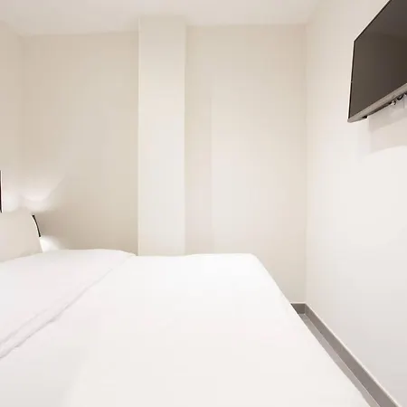 Apartment Palais Miramar: 1 Bed Side Sea View Cannes