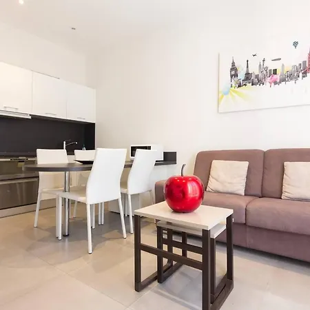 Palais Miramar: 1 Bed Side Sea View Apartment Cannes