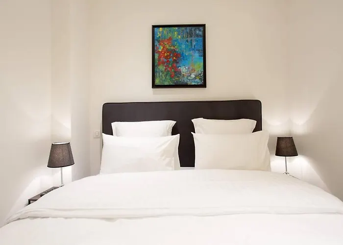 Palais Miramar: 1 Bed Side Sea View Daire